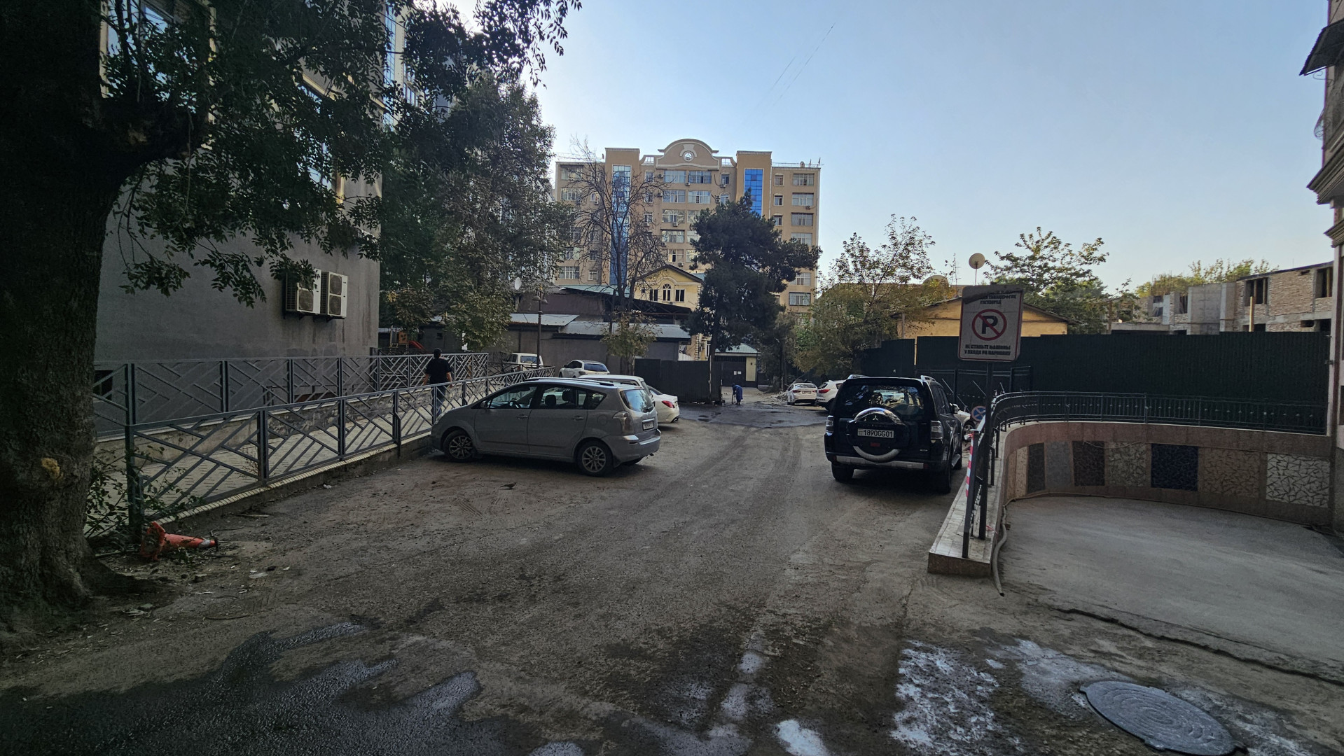 Сдам, Дома и Дачи, г. Душанбе, Шохмансур, Овир, цена 75 000 Сдам, Дома и Дачи, г. Душанбе, Шохмансур, Овир, цена 75 000